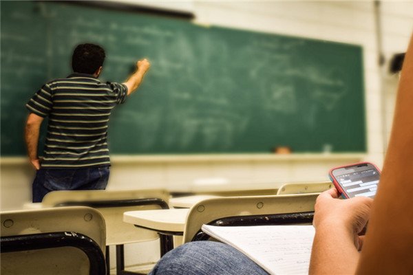 留学新加坡申请本科途径介绍
