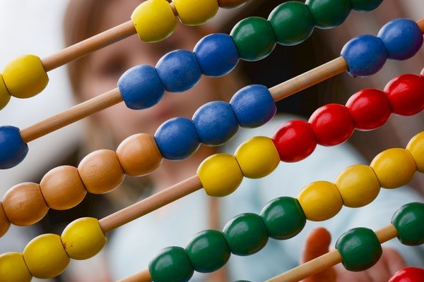 学前班下学期数学教案【三套】